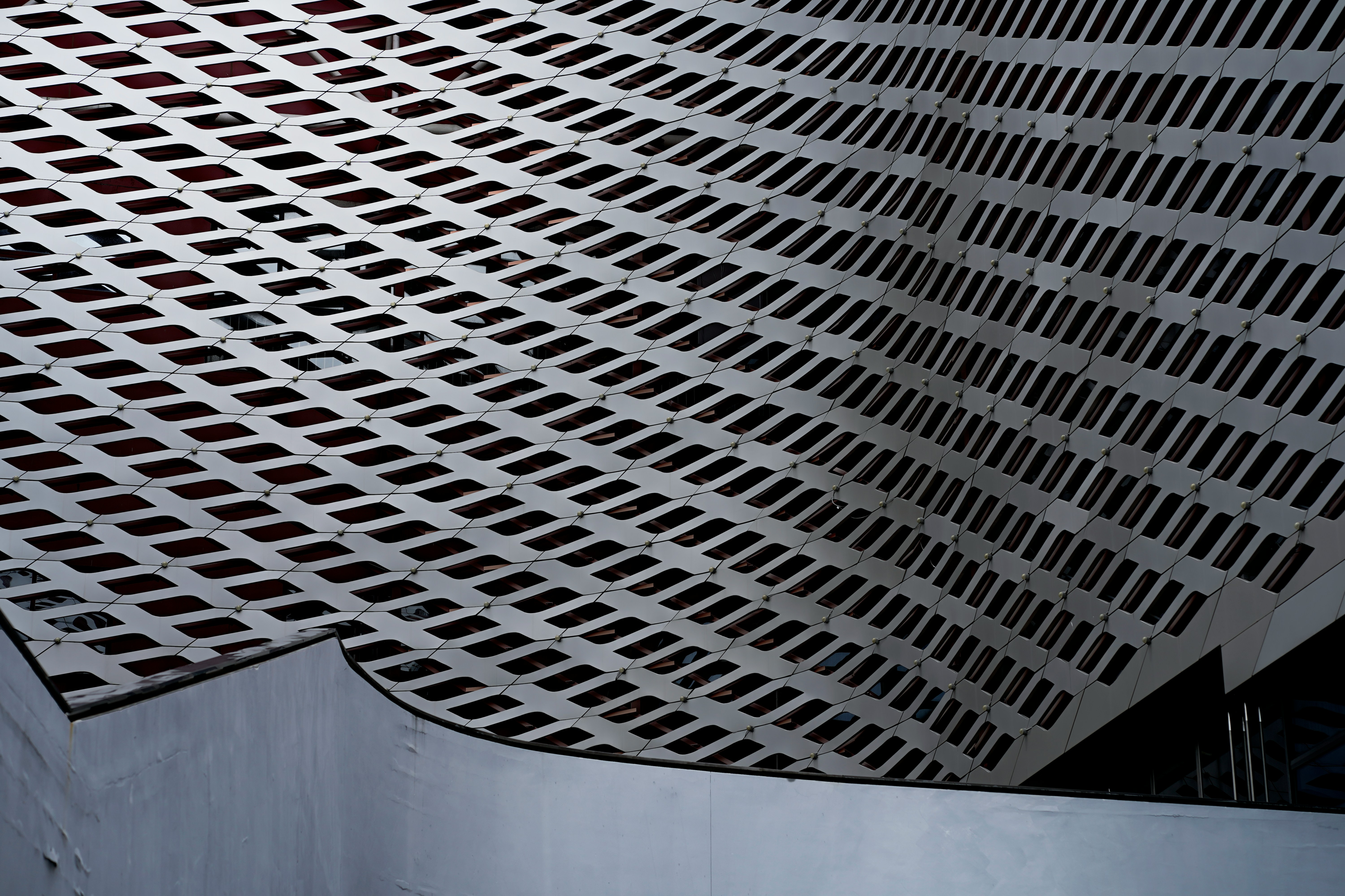 Omega Pro software enhancing steel fabrication efficiency.